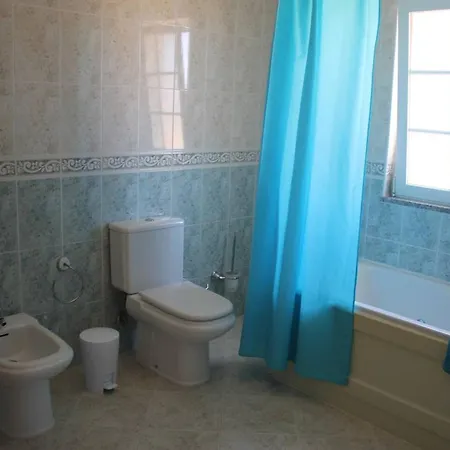 Spacious House In With Private Pool Feriehus