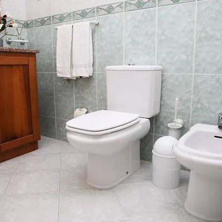 펜션 Spacious House In With Private Pool *
